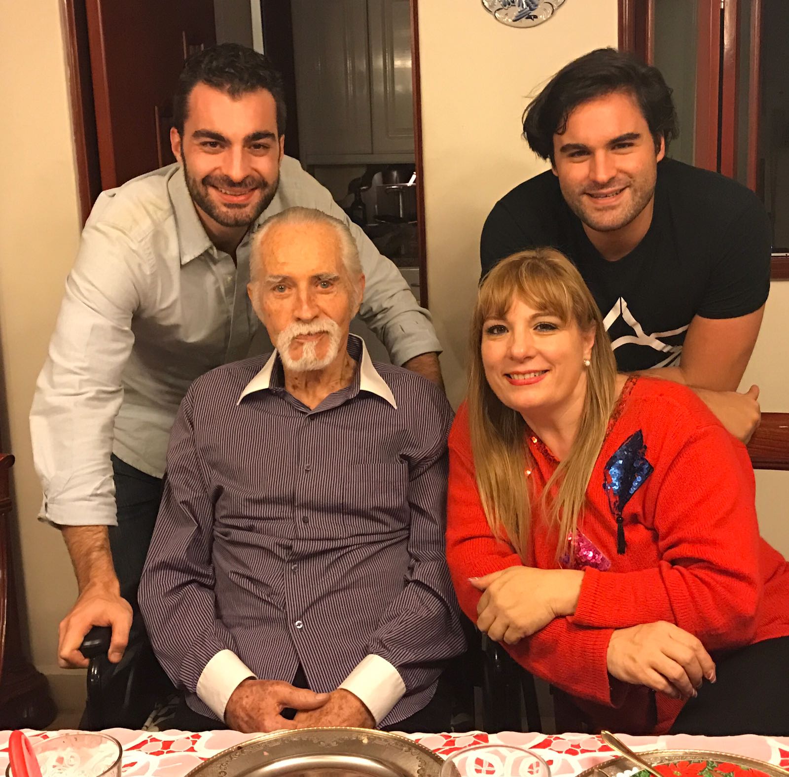 La familia de Rogelio Guerra La familia de Rogelio Guerra
